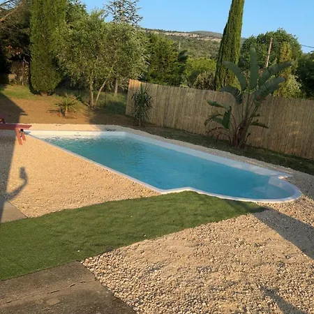 La Maison Du Bourboul בית נופש *