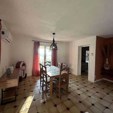 La Maison Du Bourboul בית נופש גרוספייר